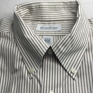 Brooks Brothers men’s dress non-iron dress shirt 17x34/35